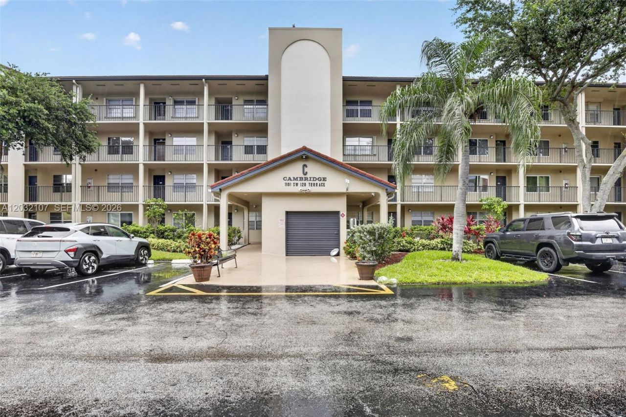 1101 SW 128th Ter , Unit 409C, Pembroke Pines, FL 33027 Photo