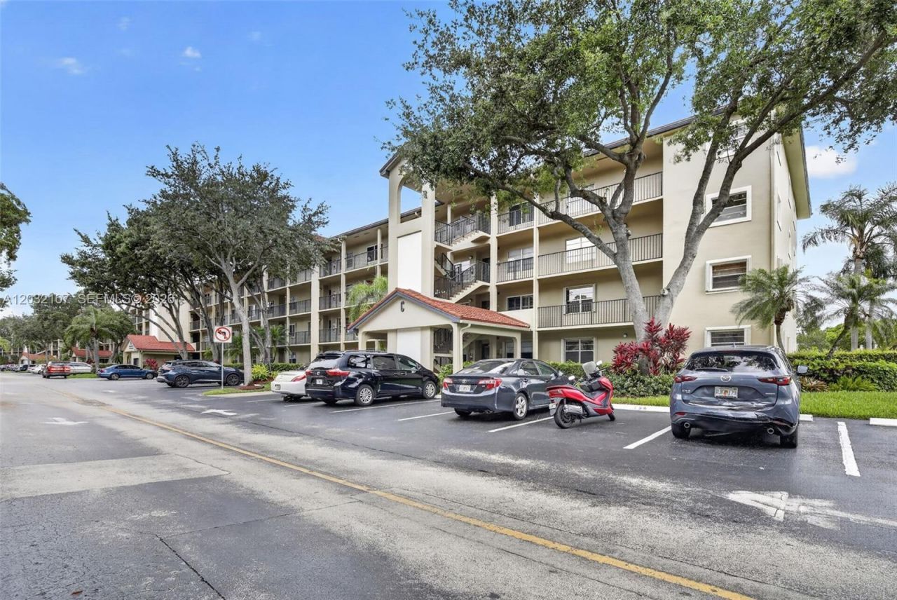 1101 SW 128th Ter , Unit 409C, Pembroke Pines, FL 33027 Photo