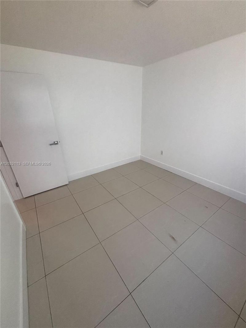 829 SW 18th Ave , Unit 203, Miami, FL 33135 Photo