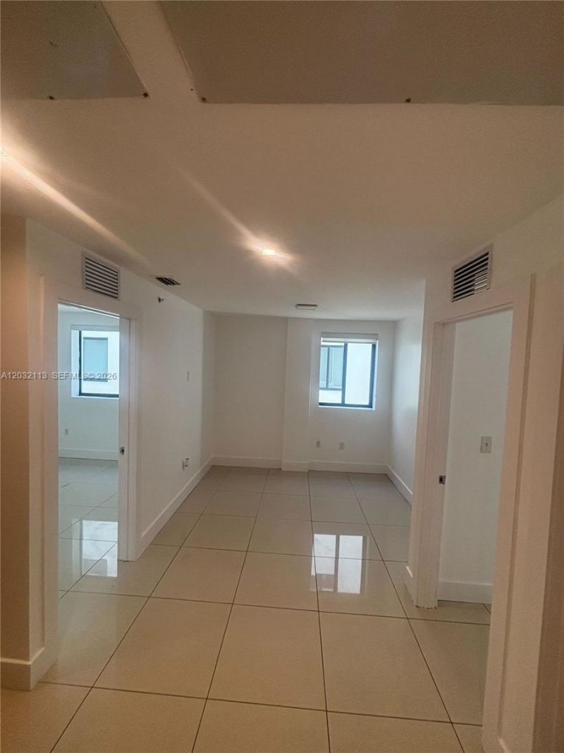 829 SW 18th Ave , Unit 203, Miami, FL 33135 Photo