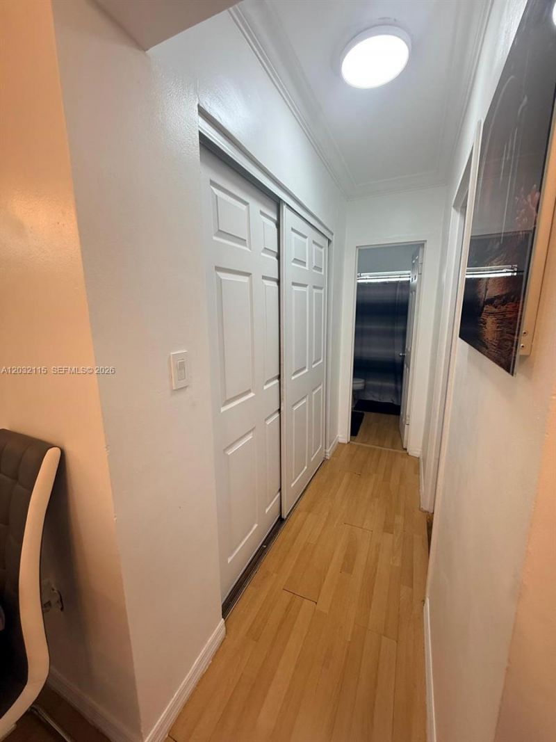 900 Euclid Ave , Unit 18, Miami Beach, FL 33139 Photo