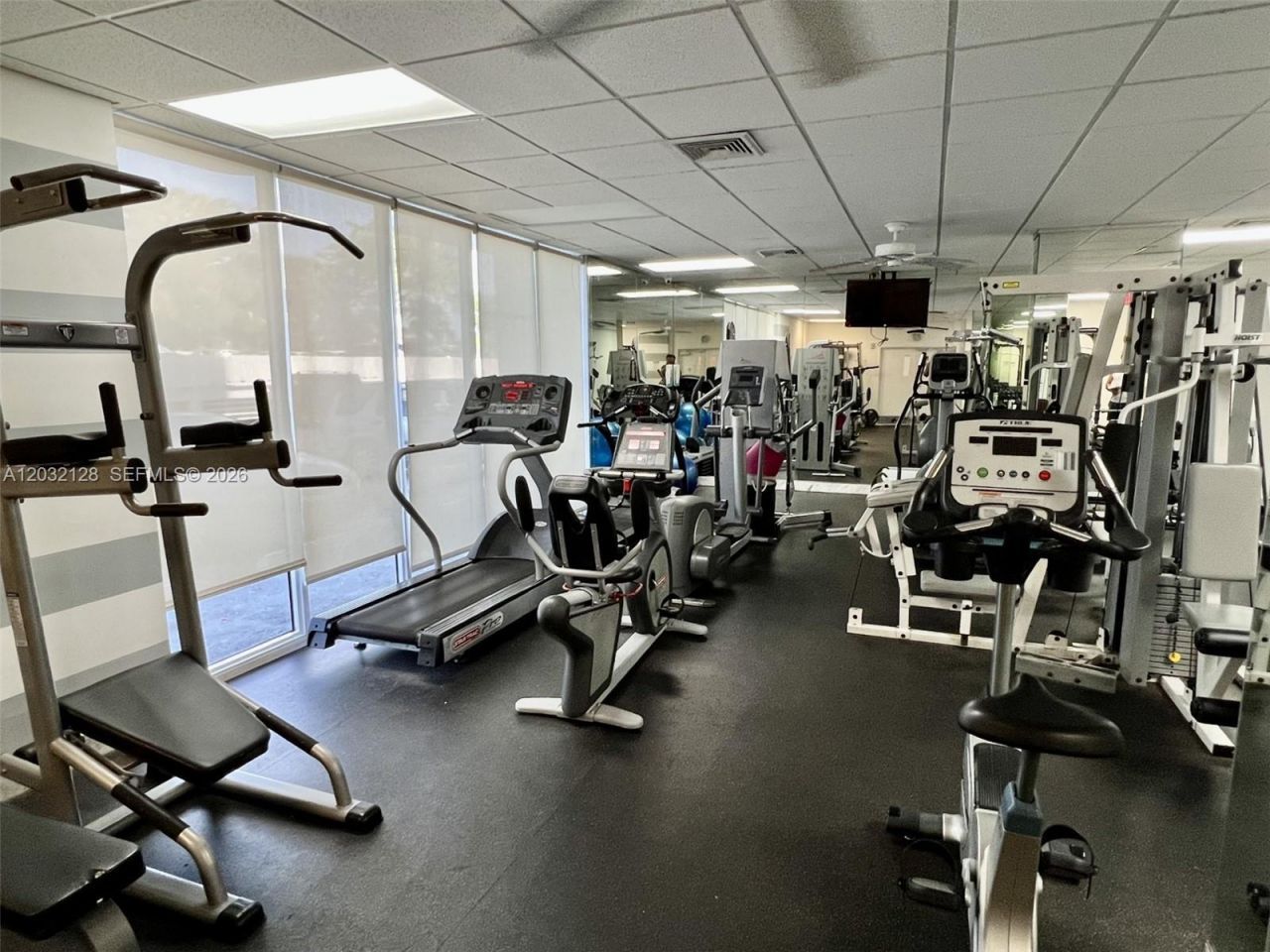 2100 Sans Souci Blvd , Unit A1410, North Miami, FL 33181 Photo