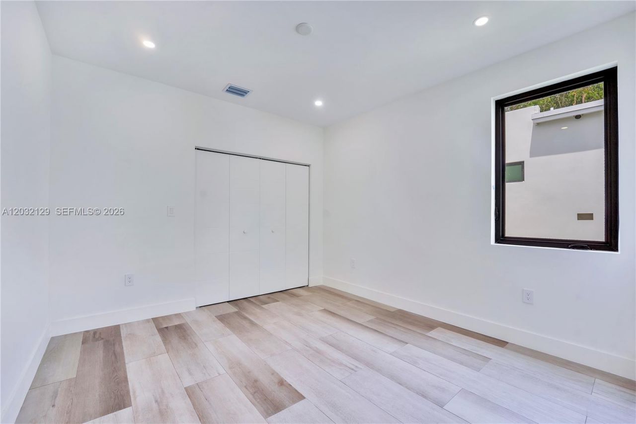 2665 Johnson St, Hollywood, FL 33020 Photo