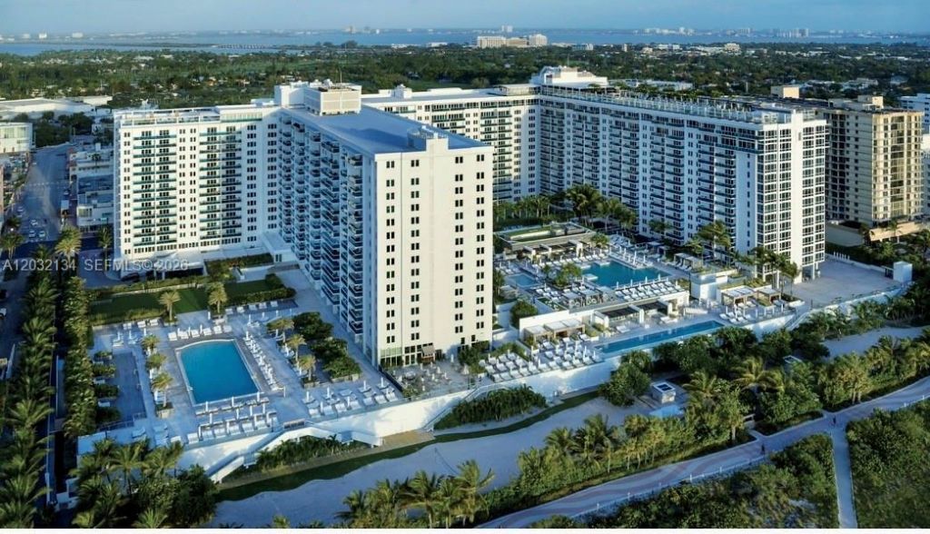2301 Collins Ave, Unit 843, Miami Beach, FL 33139 Photo