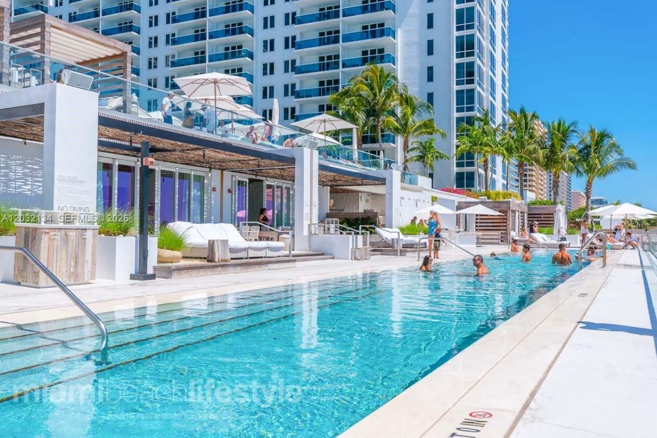 2301 Collins Ave, Unit 843, Miami Beach, FL 33139 Photo