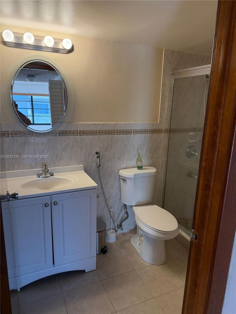 605 NW 72nd Ave, Unit 509, Miami, FL 33126 Photo