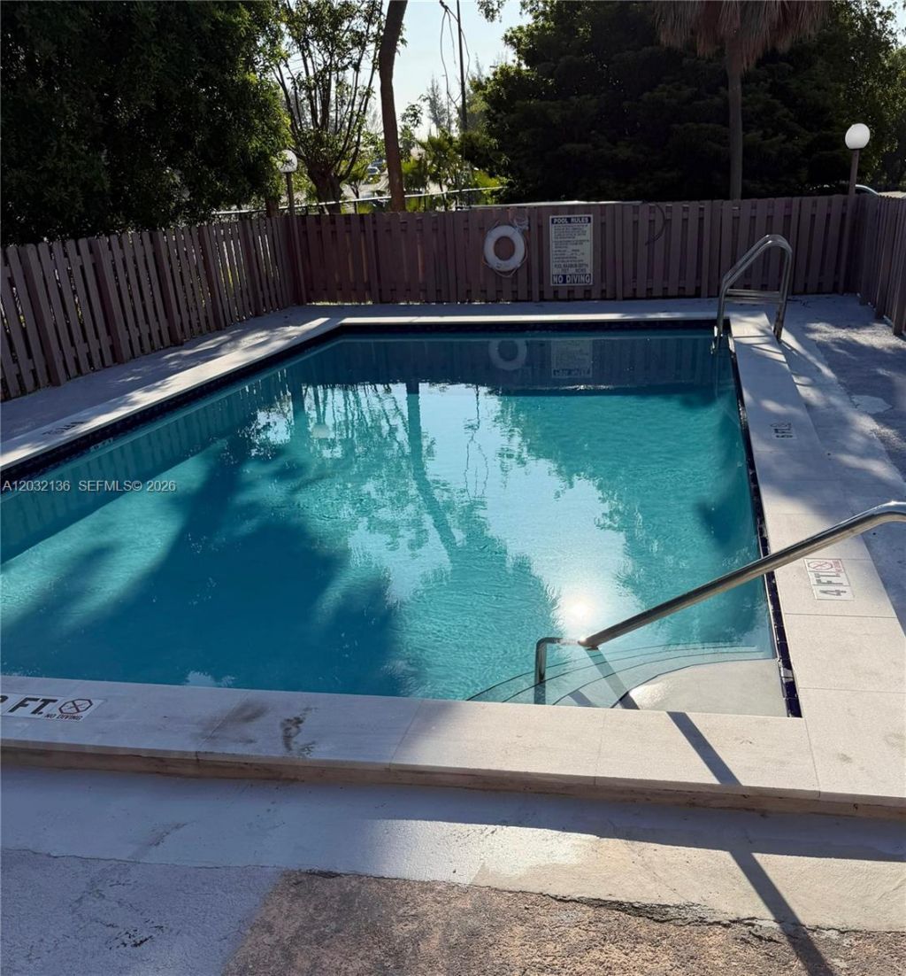 605 NW 72nd Ave, Unit 509, Miami, FL 33126 Photo