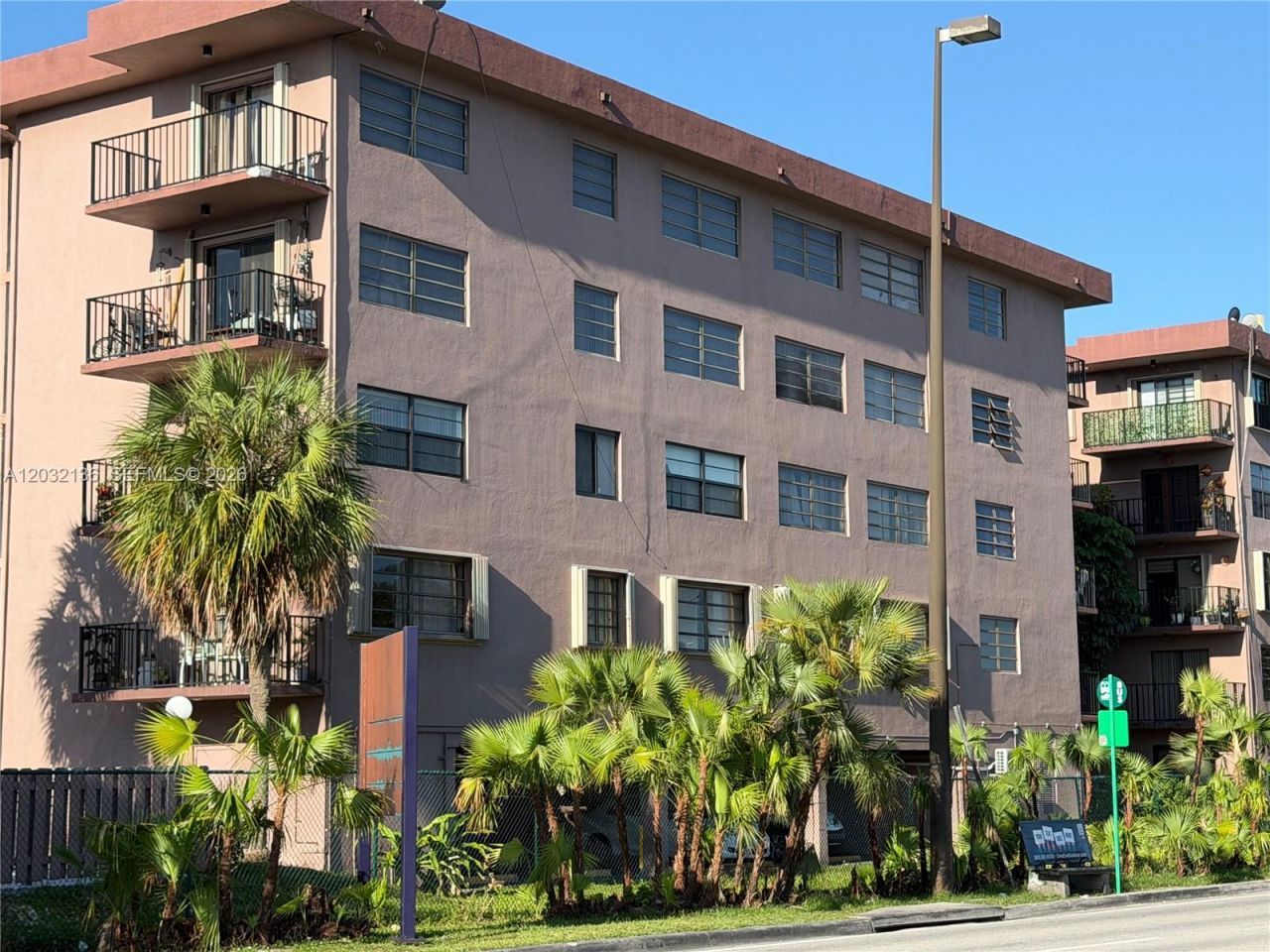 605 NW 72nd Ave, Unit 509, Miami, FL 33126 Photo