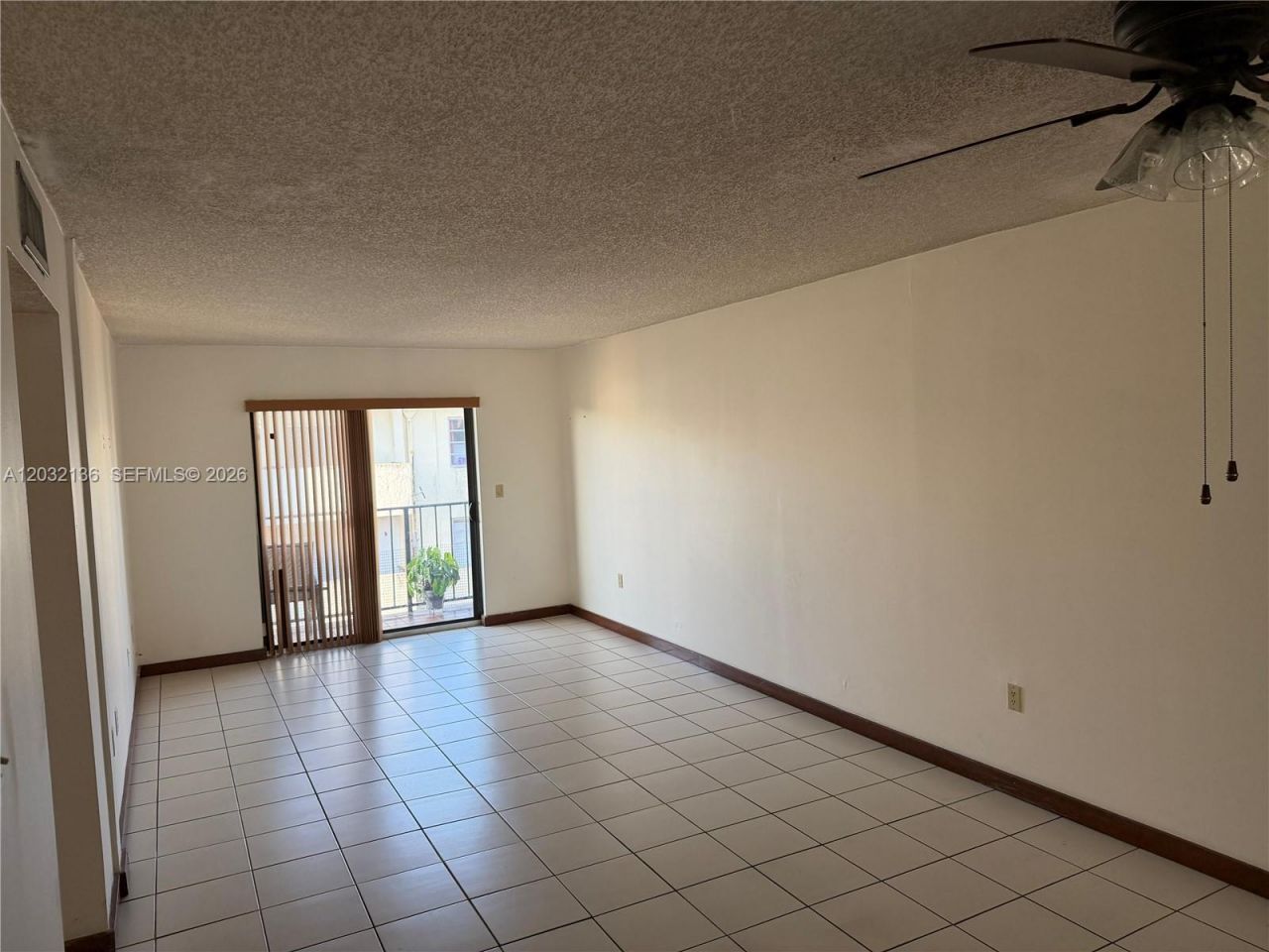 605 NW 72nd Ave, Unit 509, Miami, FL 33126 Photo