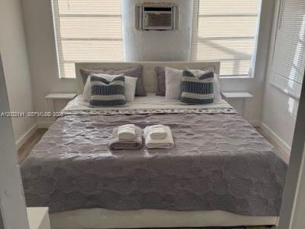 1419 NW 44th St , Miami, FL 33142