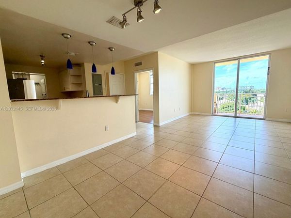 215 SW 42nd Ave, Unit 708, Miami, FL 33134