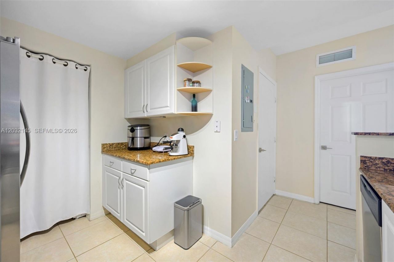 215 SW 42nd Ave, Unit 708, Miami, FL 33134 Photo