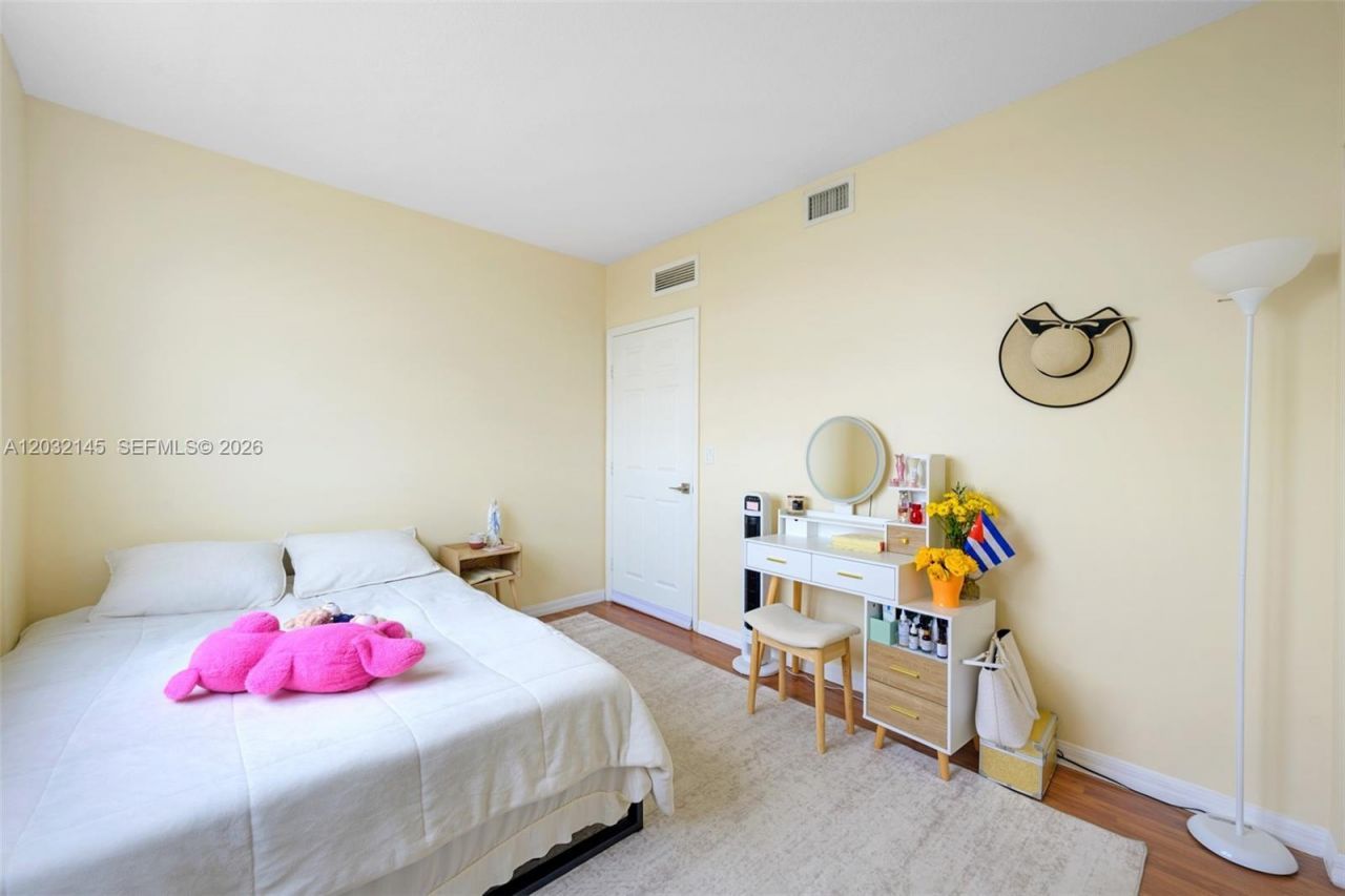 215 SW 42nd Ave, Unit 708, Miami, FL 33134 Photo