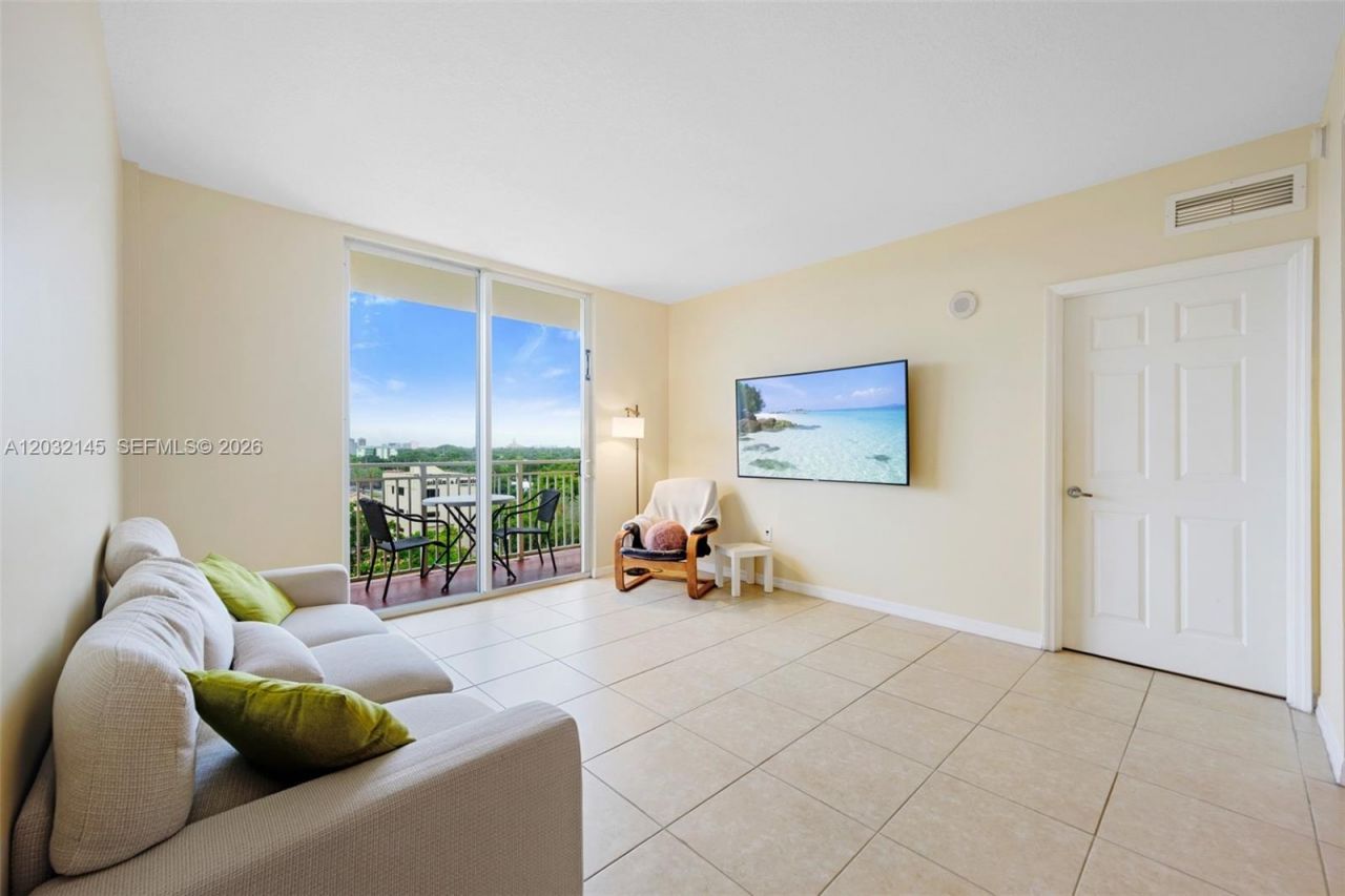 215 SW 42nd Ave, Unit 708, Miami, FL 33134 Photo