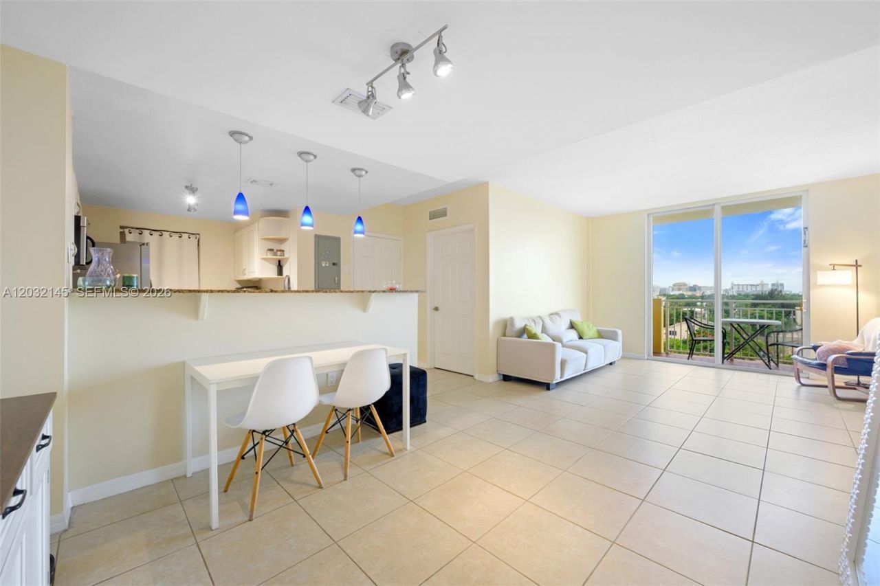 215 SW 42nd Ave , Unit 708, Miami, FL 33134 Photo