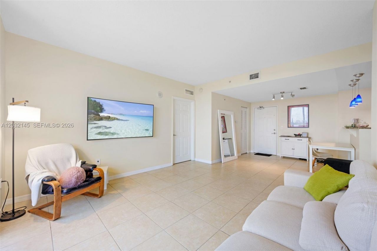 215 SW 42nd Ave, Unit 708, Miami, FL 33134 Photo