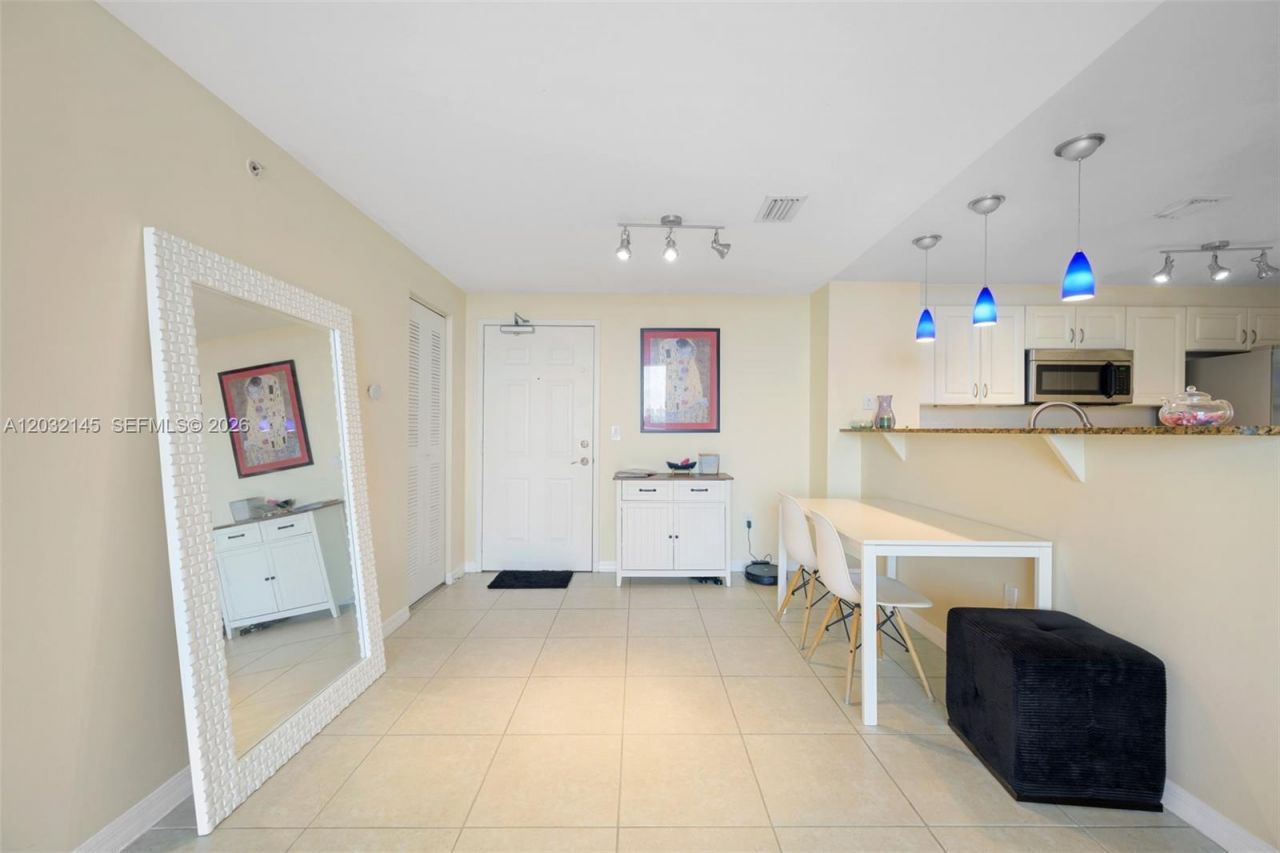 215 SW 42nd Ave, Unit 708, Miami, FL 33134 Photo