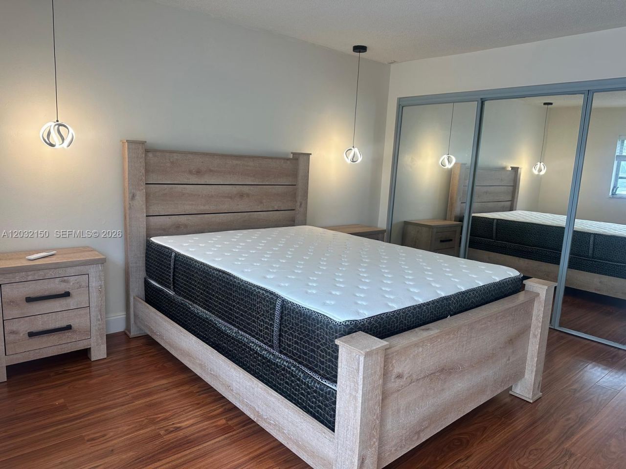 160 NE 8th Ave , Unit 25A, Hallandale Beach, FL 33009 Photo
