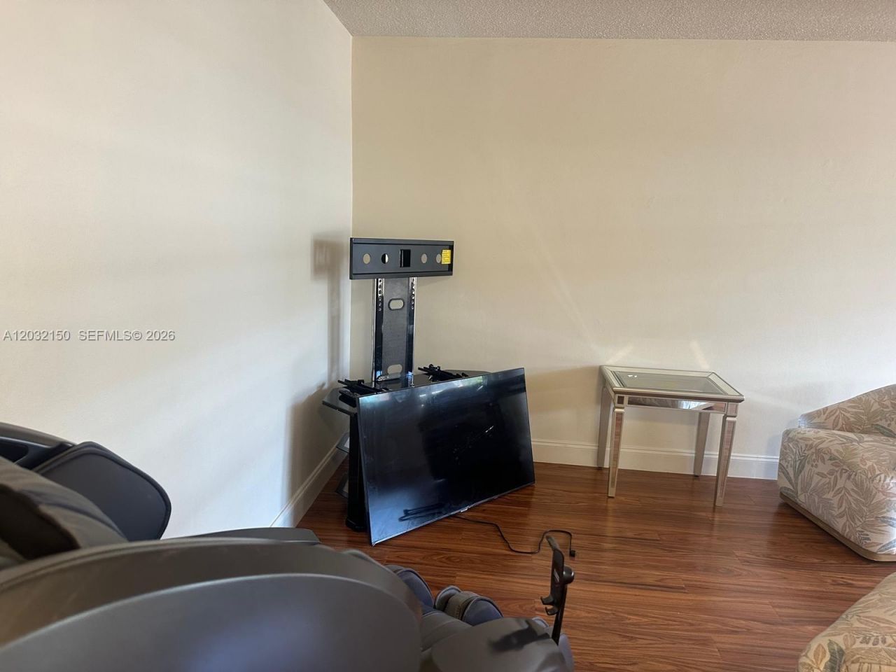 160 NE 8th Ave , Unit 25A, Hallandale Beach, FL 33009 Photo