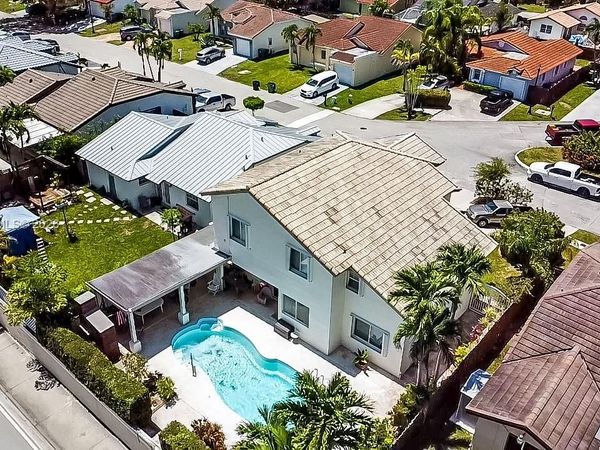 8532 SW 211th Ter , Cutler Bay, FL 33189