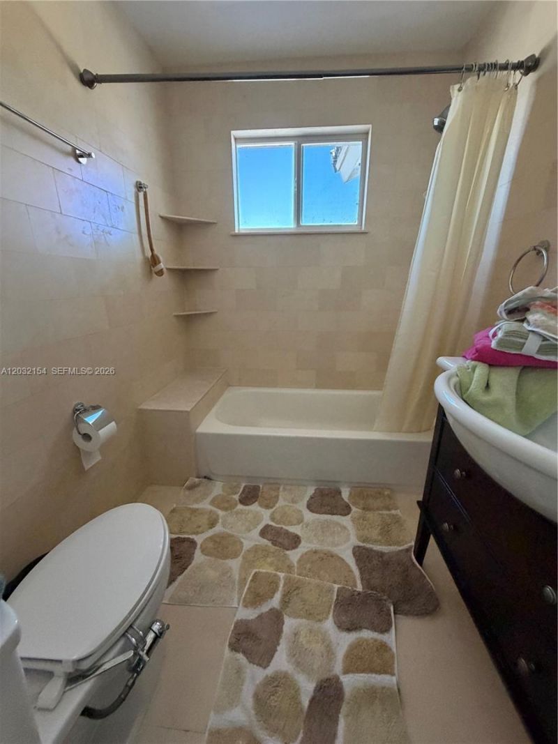 8532 SW 211th Ter , Cutler Bay, FL 33189 Photo