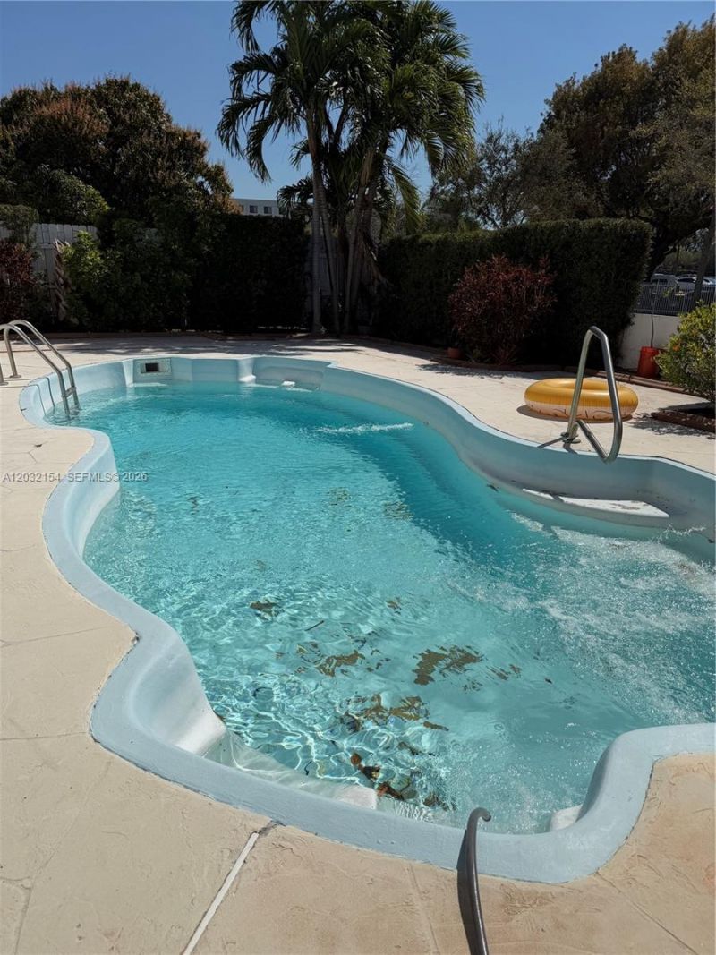 8532 SW 211th Ter , Cutler Bay, FL 33189 Photo