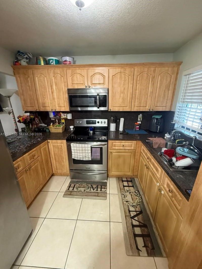6081 W 24th Ave , Unit 102, Hialeah, FL 33016 Photo