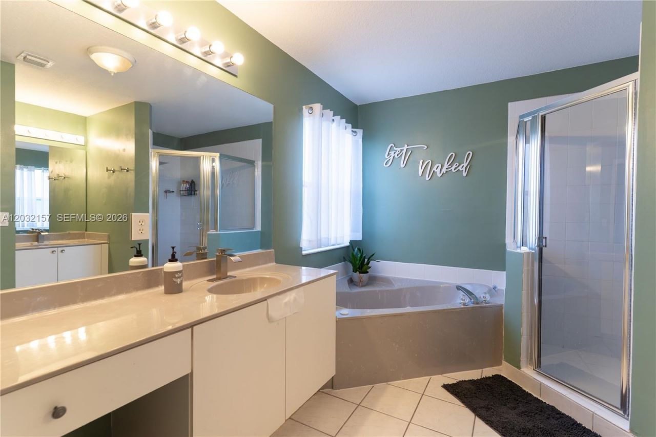 7907 N Silverado Cir , Davie, FL 33024 Photo