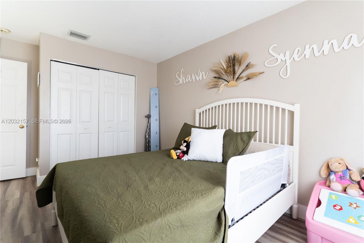 7907 N Silverado Cir , Davie, FL 33024 Photo