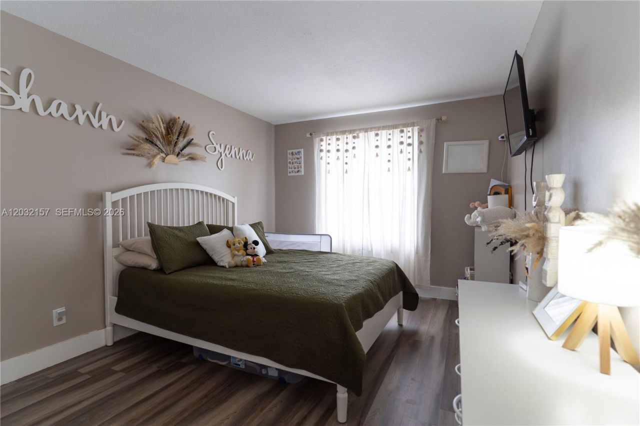 7907 N Silverado Cir , Davie, FL 33024 Photo