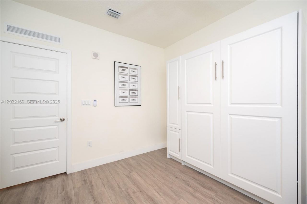4640 NW 84th Ave , Unit 12, Doral, FL 33166 Photo
