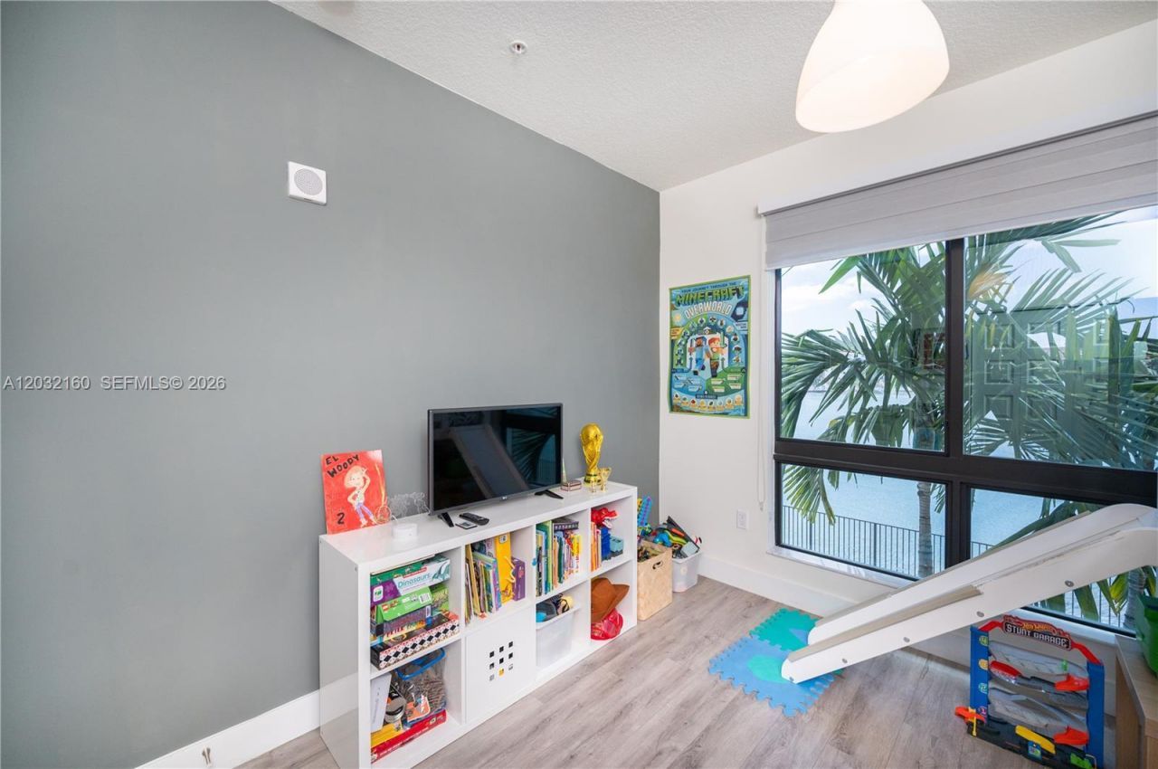 4640 NW 84th Ave , Unit 12, Doral, FL 33166 Photo