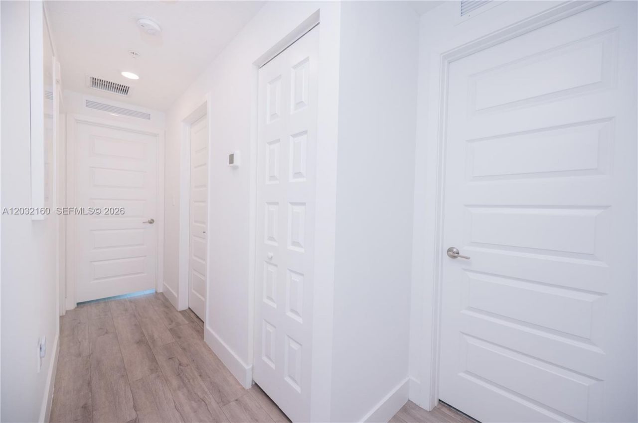 4640 NW 84th Ave , Unit 12, Doral, FL 33166 Photo