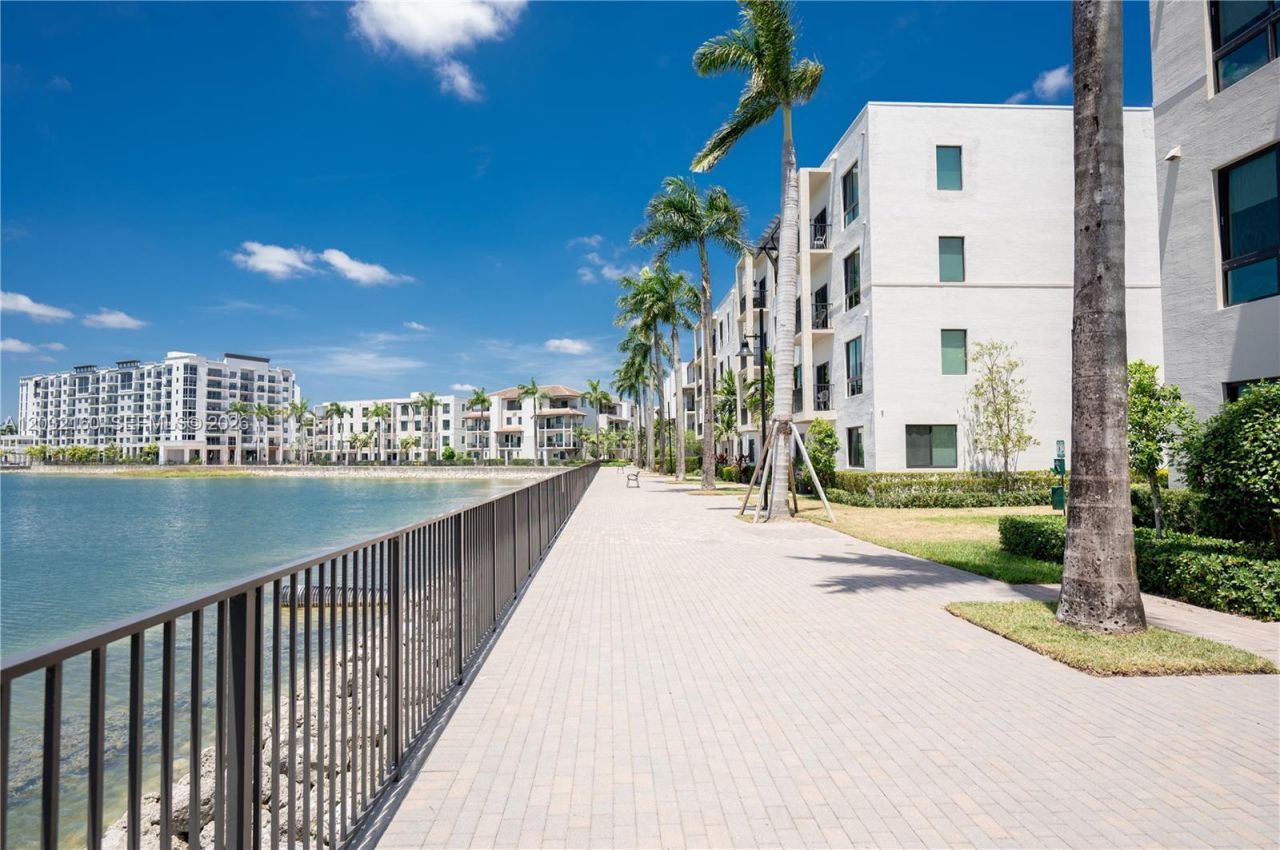4640 NW 84th Ave , Unit 12, Doral, FL 33166 Photo