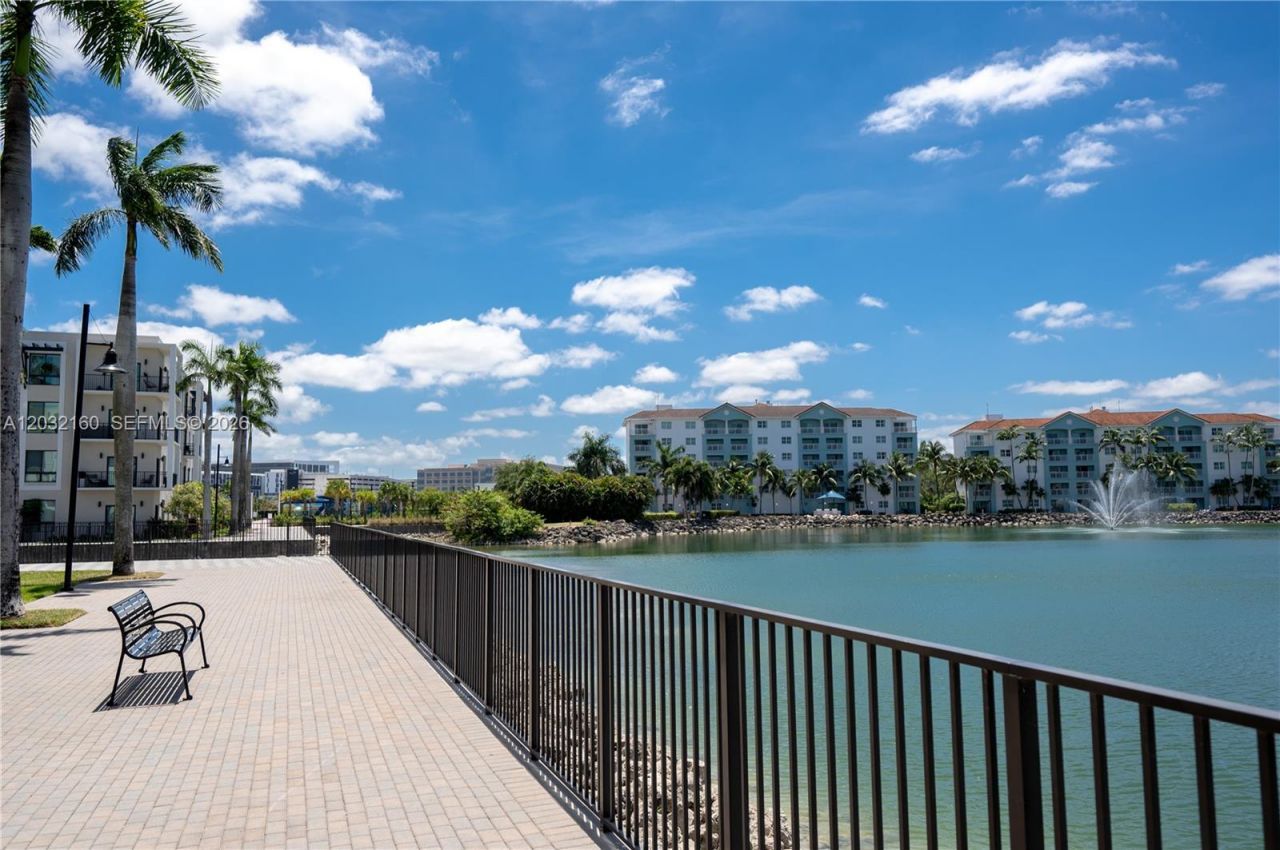 4640 NW 84th Ave , Unit 12, Doral, FL 33166 Photo
