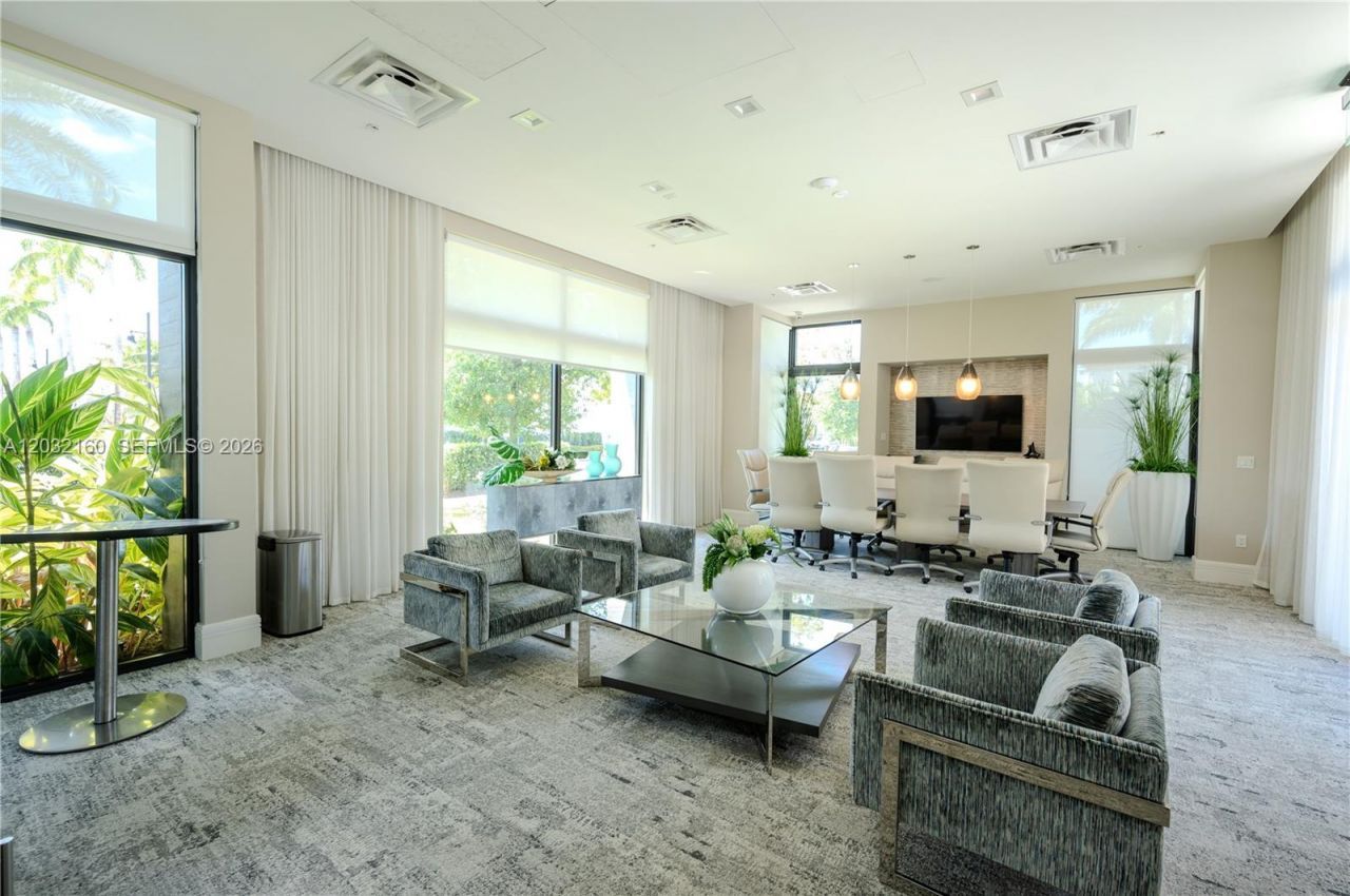 4640 NW 84th Ave , Unit 12, Doral, FL 33166 Photo