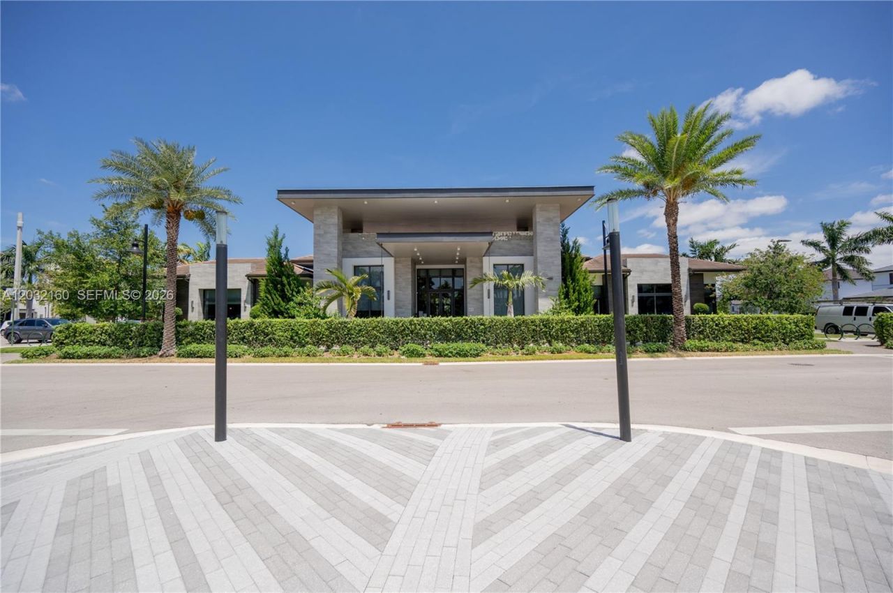 4640 NW 84th Ave , Unit 12, Doral, FL 33166 Photo
