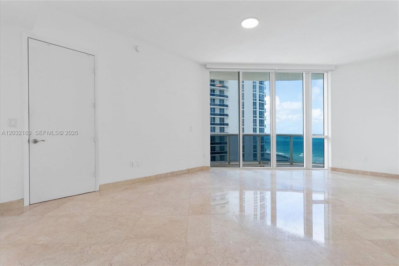 15901 Collins Ave, Unit 904, Sunny Isles Beach, FL 33160 Photo