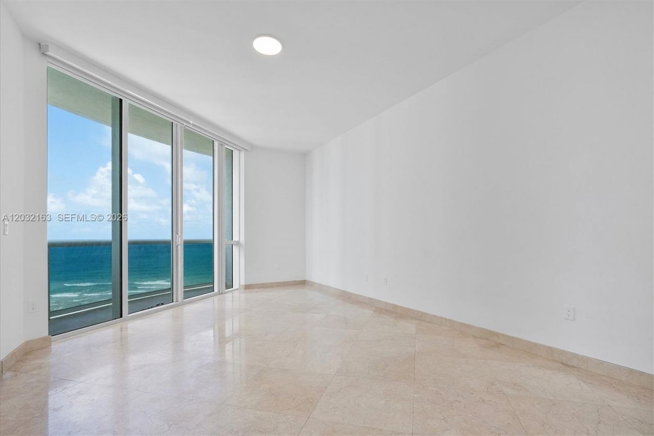 15901 Collins Ave, Unit 904, Sunny Isles Beach, FL 33160 Photo