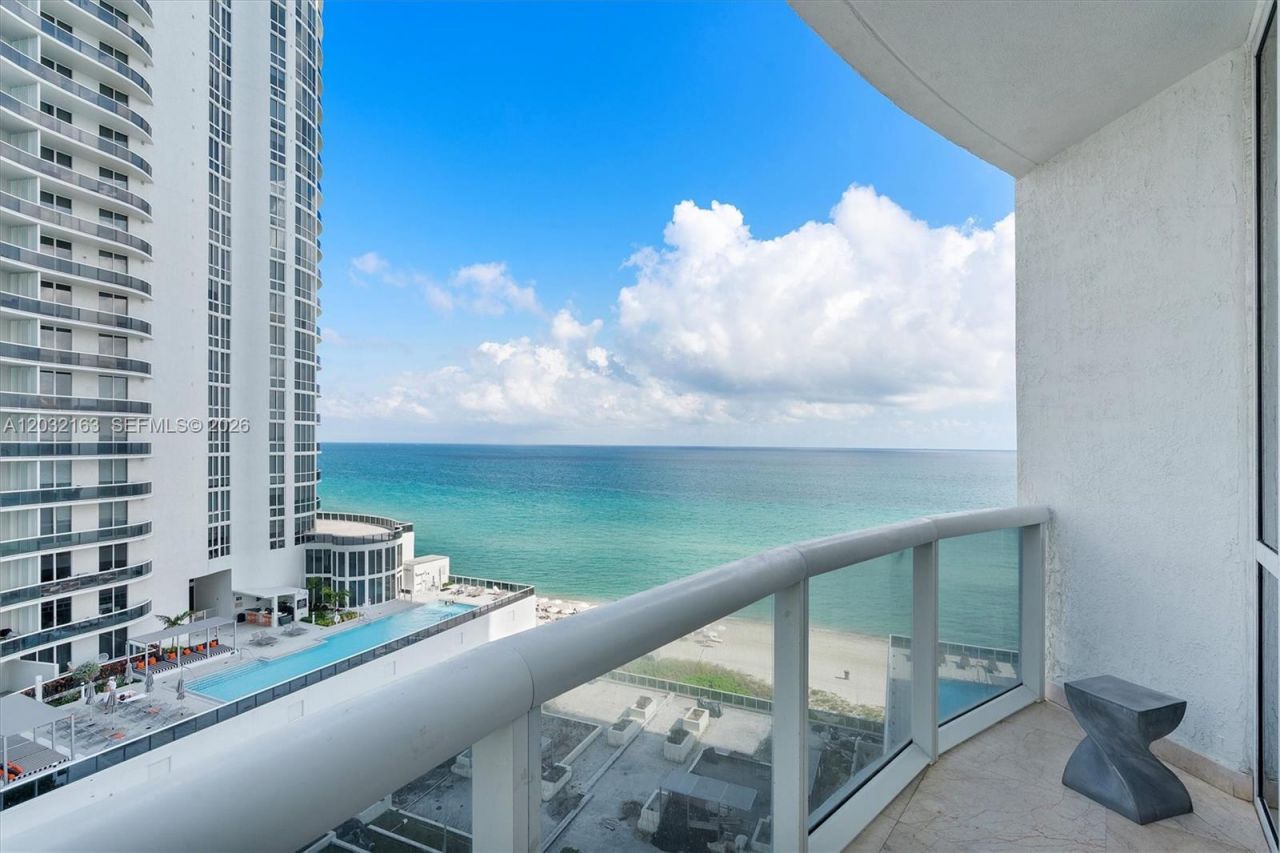 15901 Collins Ave, Unit 904, Sunny Isles Beach, FL 33160 Photo