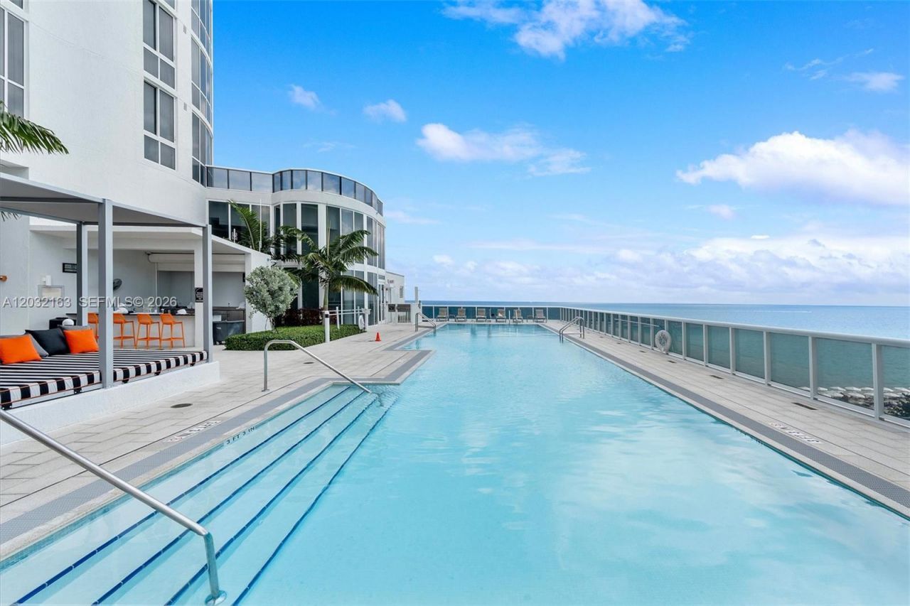 15901 Collins Ave, Unit 904, Sunny Isles Beach, FL 33160 Photo