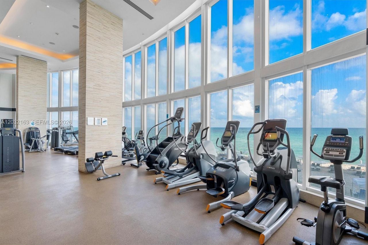 15901 Collins Ave, Unit 904, Sunny Isles Beach, FL 33160 Photo