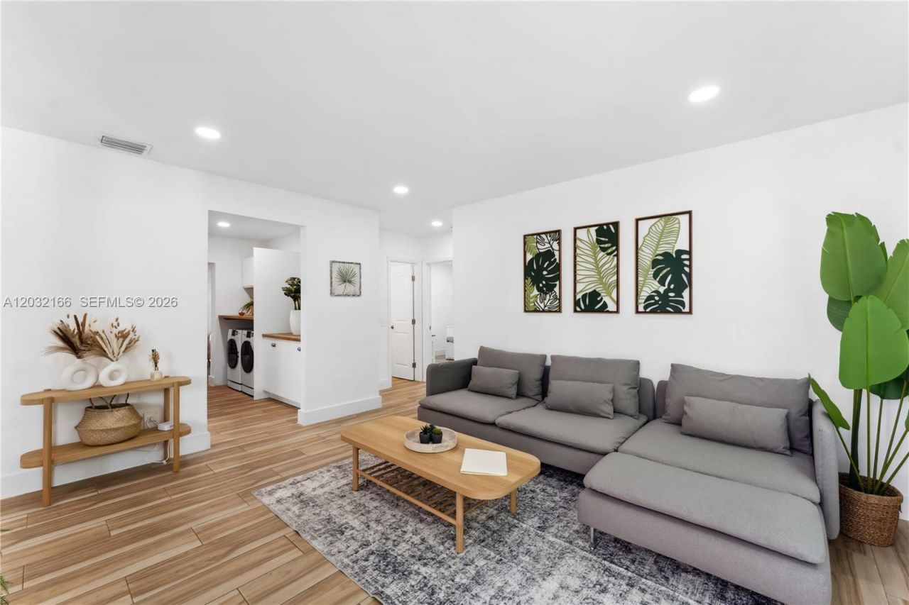1480 NE 117th St , Unit 1480, Miami, FL 33161 Photo