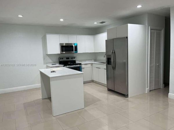 3251 NW 177th Ter , Miami Gardens, FL 33056