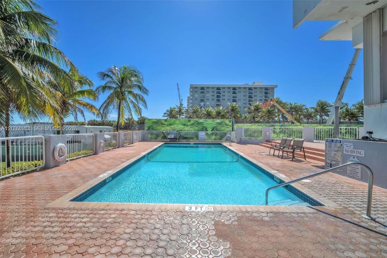 9341 Collins Ave , Unit 1006, Surfside, FL 33154 Photo
