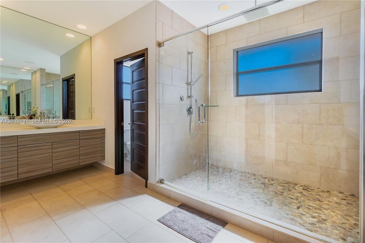 13659 SW 159th Ave, Unit ., Miami, FL 33196 Photo