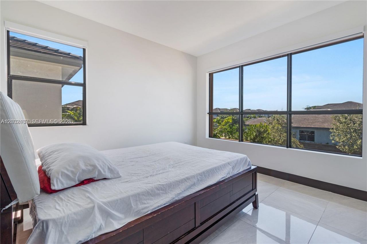 13659 SW 159th Ave, Unit ., Miami, FL 33196 Photo
