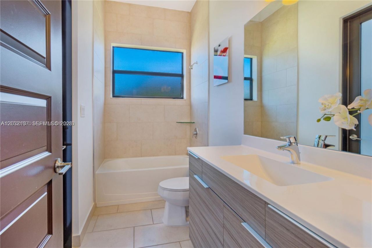 13659 SW 159th Ave, Unit ., Miami, FL 33196 Photo