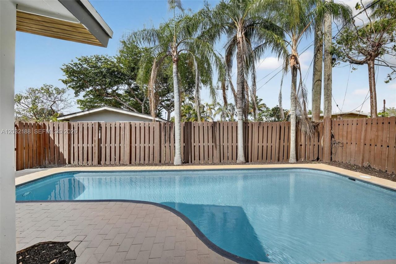 3371 SW 23rd St , Fort Lauderdale, FL 33312 Photo