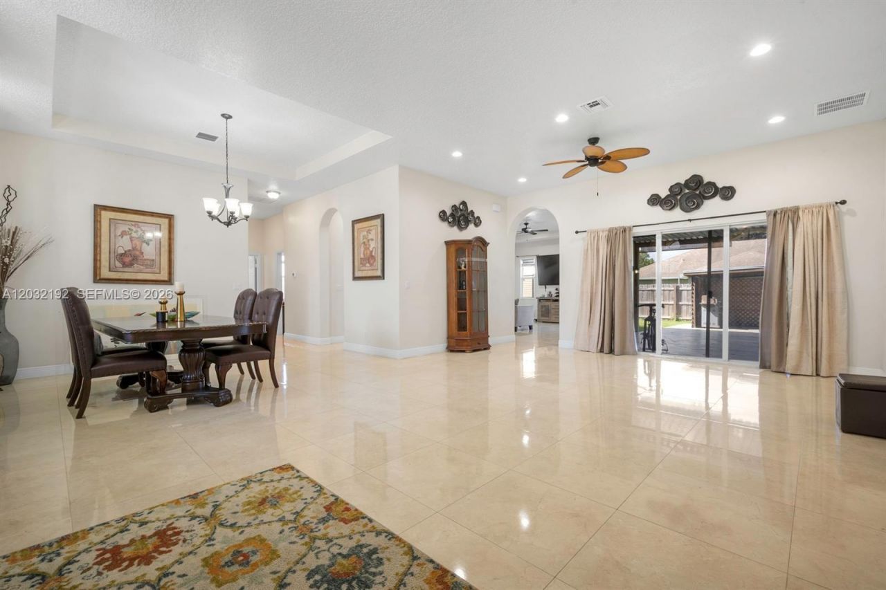 1956 SW Beekman St, Unit 1956, Port Saint Lucie, FL 34953 Photo